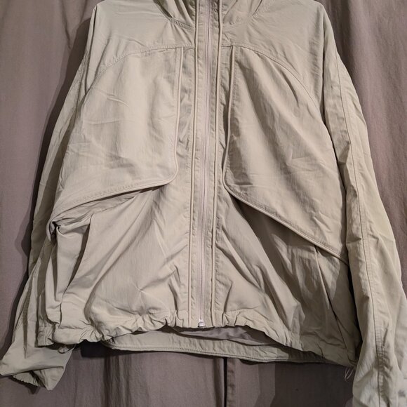 Lululemon always effortless jacket - Picture 2 of 8